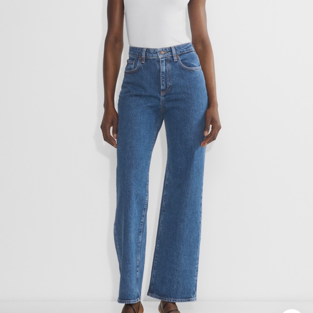 Denim Forum Remy Curve Fit Relaxed Jean Aritzia